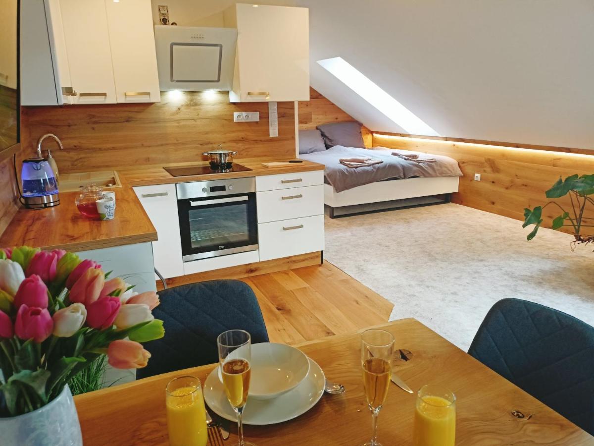 Apartman U Ovecku - Nová Paka Exterior foto